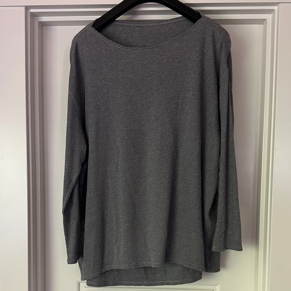 Lululemon Back In Action Long Sleeve Top